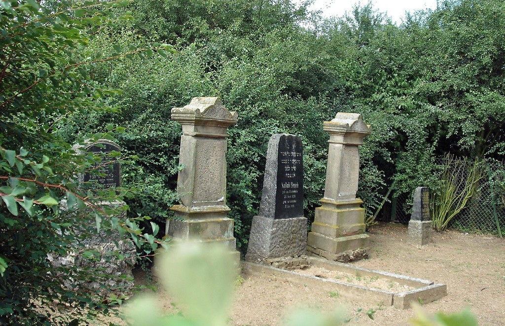 Jüdischer Friedhof an der Pfingstweide bei Kettenheim, Gemeinde Vettweiß (2009)