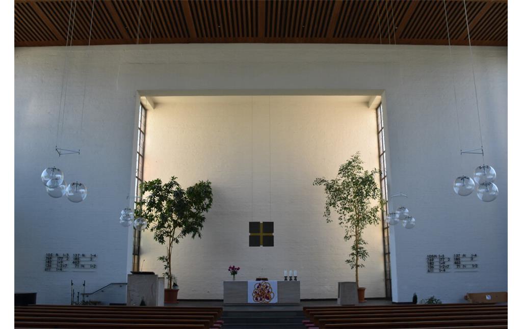 Innenraum der Martin-Luther-Kirche in Neustadt