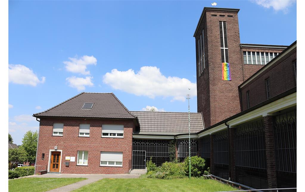 Katholische Kirche Sankt Theresia in Palenberg (2021)