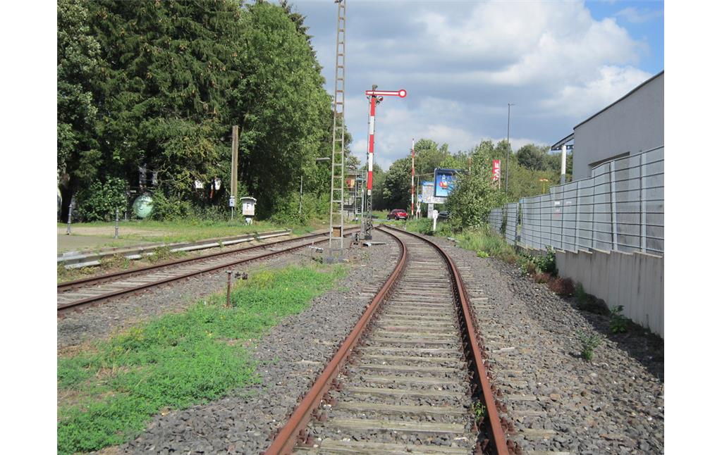 Gleisanlagen im Bahnhof Walheim (2011)