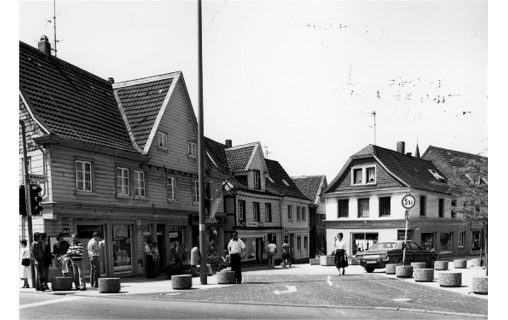 Blick in die Heumarktstraße in Wülfrath von Osten (1978)