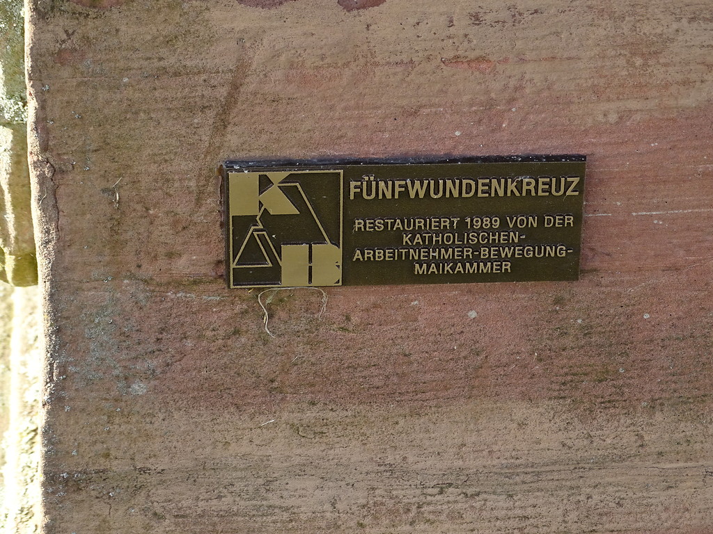 Flurkreuz Fünfwundenkreuz im Ackerbrückenweg (2019)