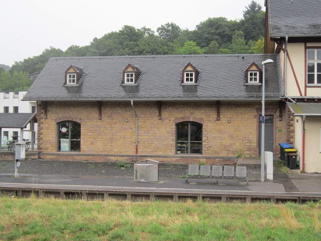 Bahnhof Bad Münstereifel, Güterschuppen (2015)