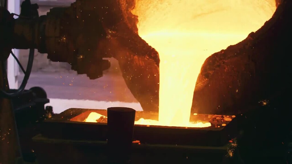 Video mit Impressionen aus den Fabrikationshallen der Gienanth GmbH in Eisenberg (Pfalz), ehemals Eisenwerk Gienanth (2020)