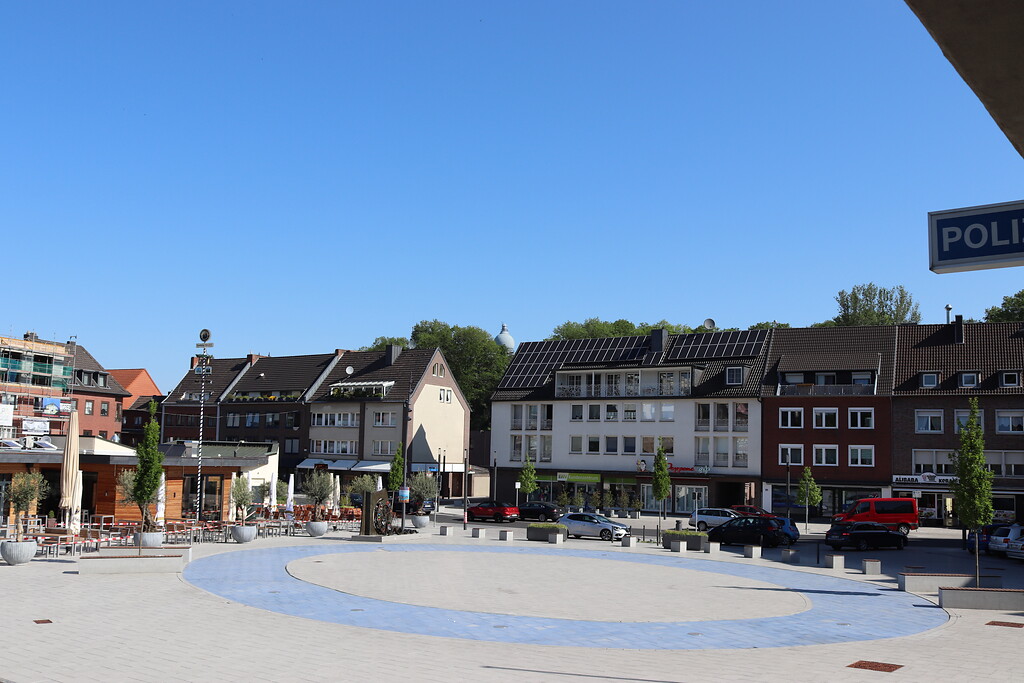Rathausplatz von Übach-Palenberg (2021)