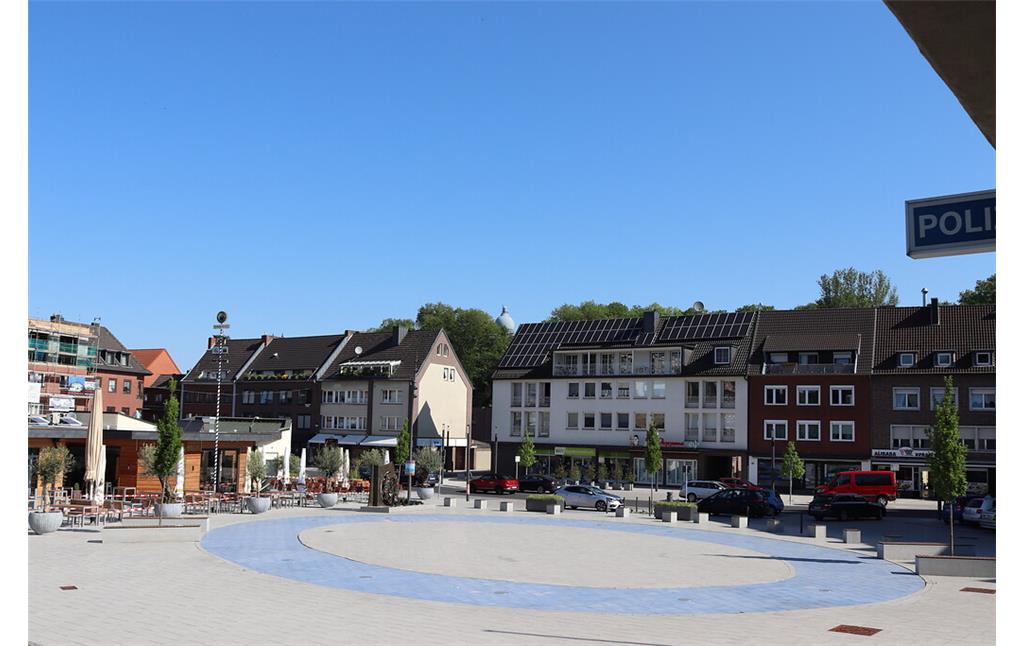 Rathausplatz von Übach-Palenberg (2021)
