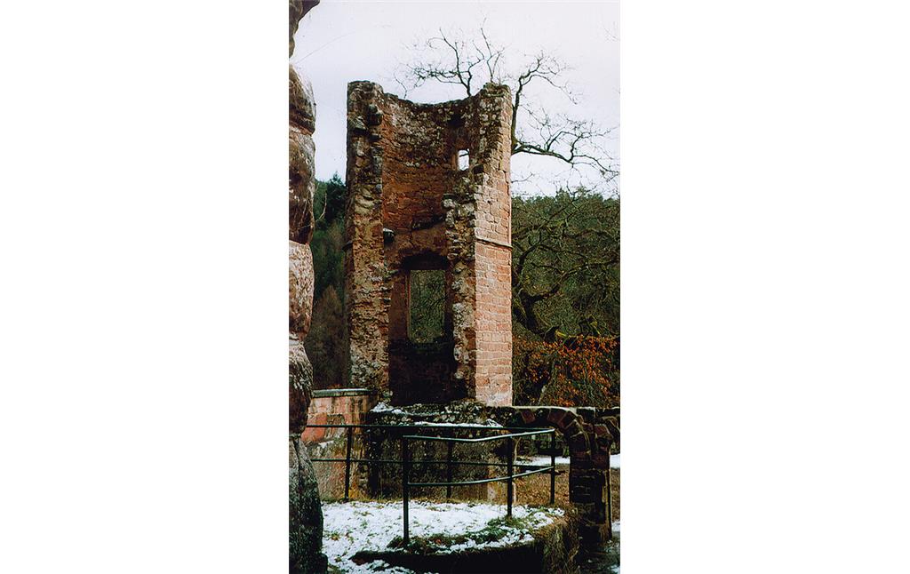 Treppenturm der Oberburg der Burgruine Diemerstein (2007).