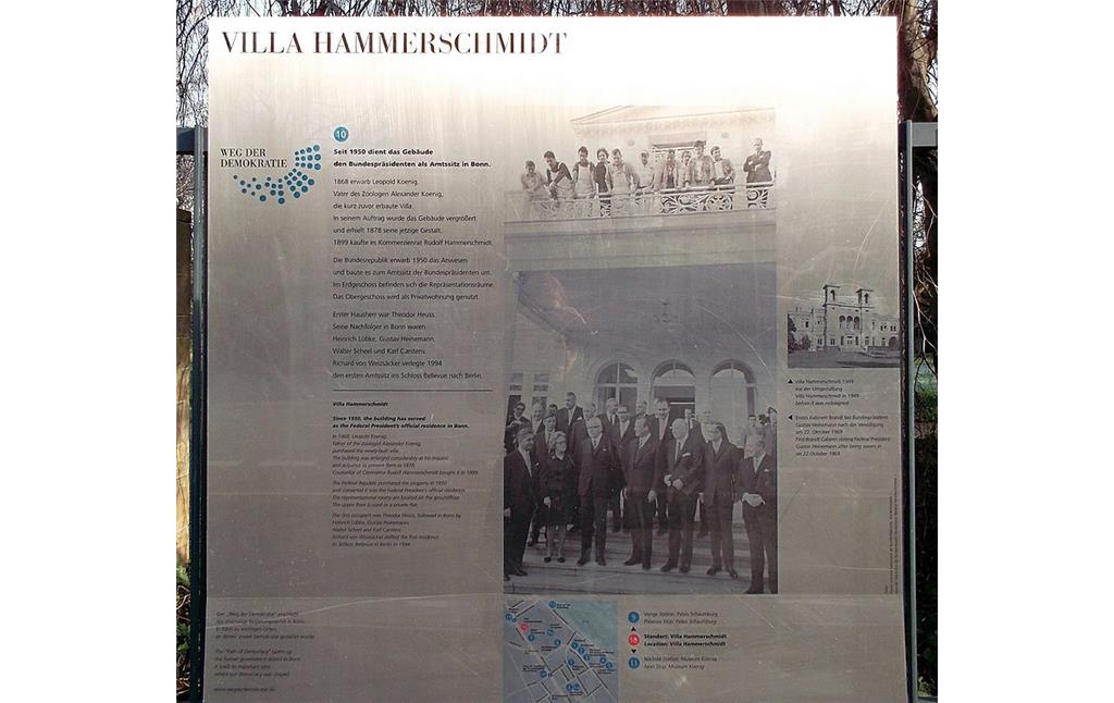 Villa Hammerschmidt, Hinweistafel zum Weg der Demokratie (2012)