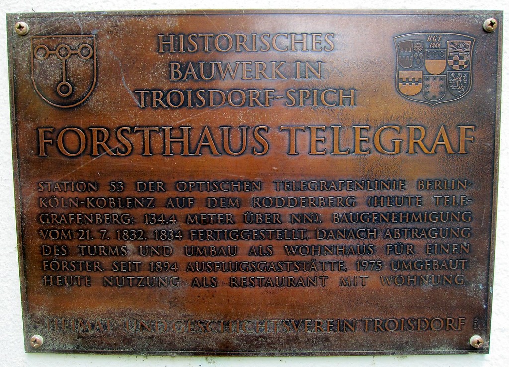 Hinweistafel zur Station Nr. 53 der optischen Telegrafenlinie am heutzigen Ausflugslokal "Forsthaus Telegraf" in der Wahner Heide (2011).