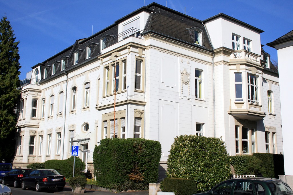 Wohnhaus Kaiser-Friedrich-Straße 11/13 in Bonn (2015).