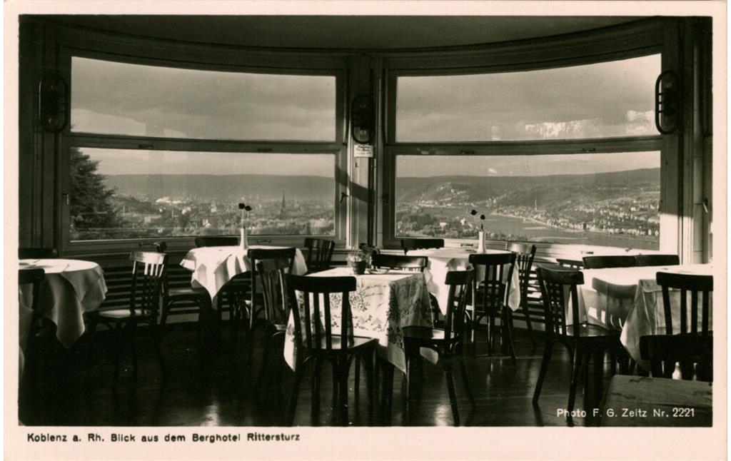 Blick aus dem Panoramafenster des Berghotels Rittersturz, in Richtung Norden (um 1955)