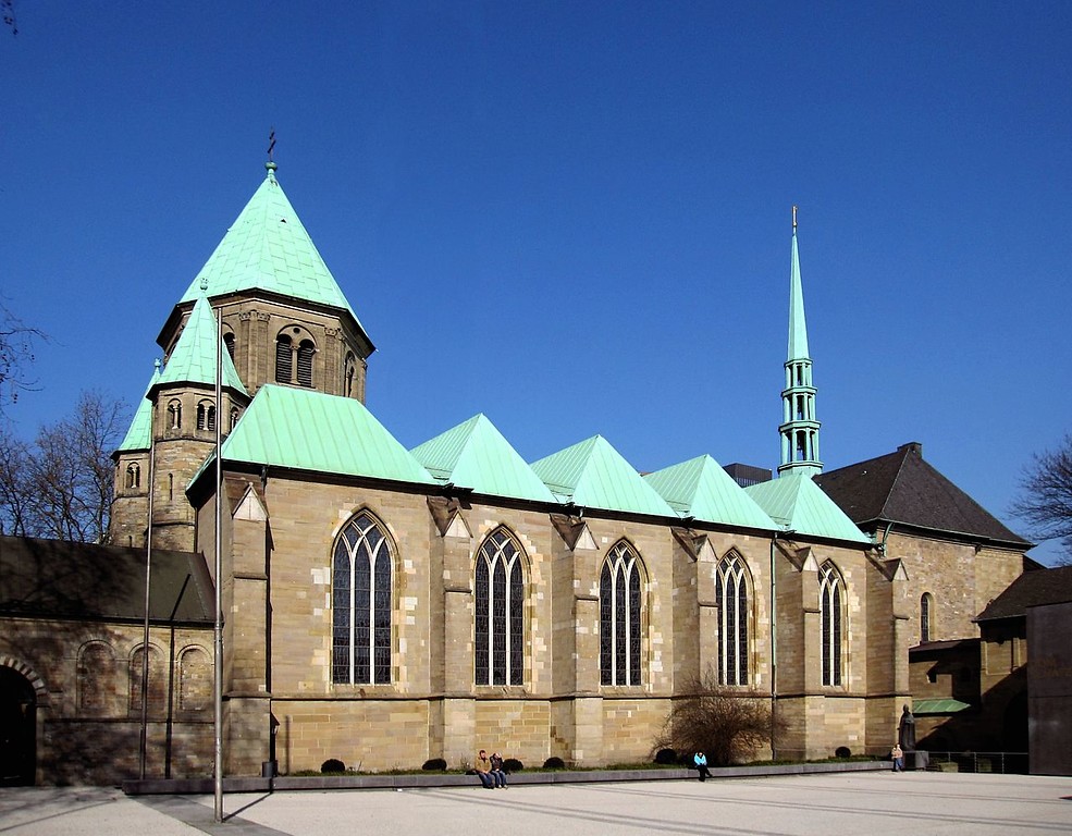 Das Essener Münster, die ehemalige Kirche des Damenstifts in Essen (2011).