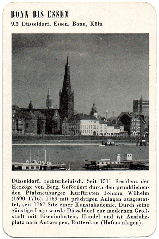 Spielkarte "Düsseldorf" mit einer Ansicht über den Rhein auf die Stadt (aus dem Quartettspiel "Der Rhein", Ravensburger Spiele Nr. 305, Otto Maier Verlag 1952).