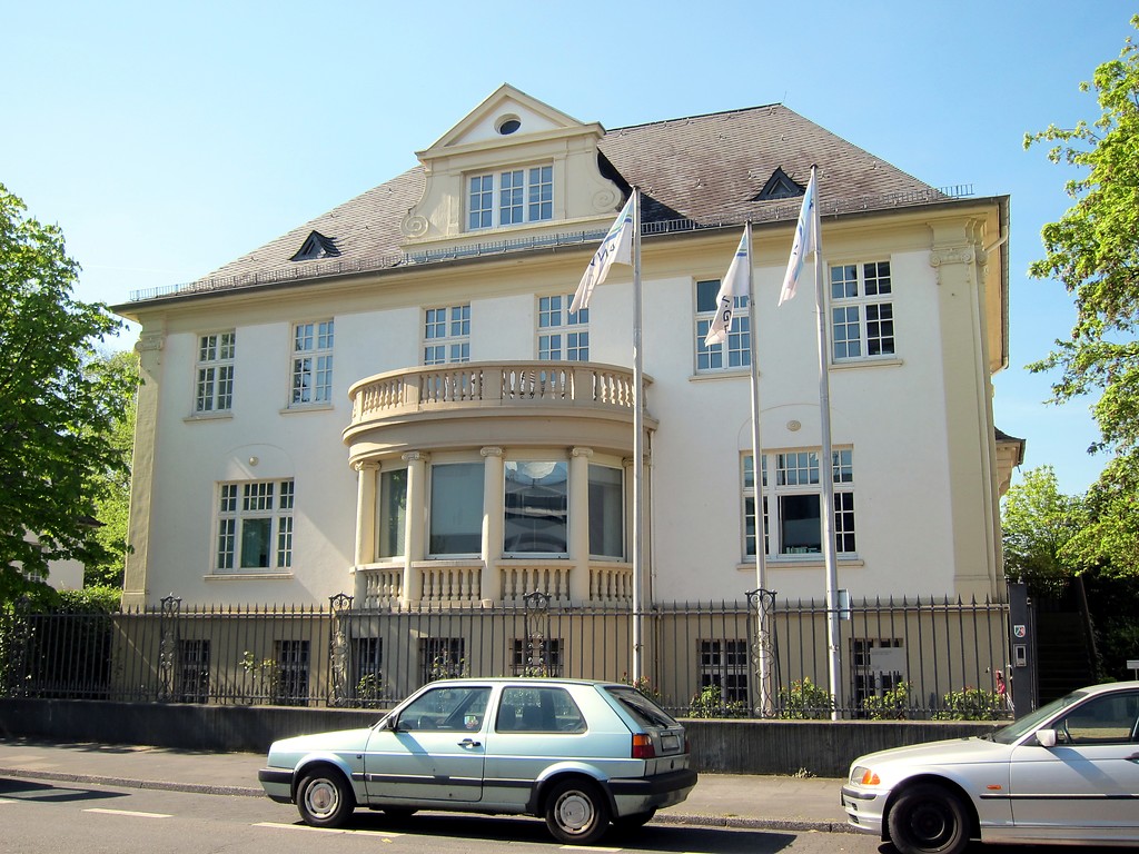 Villa Kurt-Schumacher-Straße 8 in Bonn (2015).