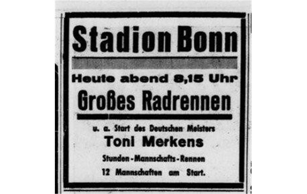 Hinweis auf ein "Großes Radrennen" im Stadion Bonn in der Godesberger Volkszeitung vom 5. August 1933. Besonders geworben wird mit der Teilnahme des Deutschen Meisters von 1933, dem späteren Radweltmeister und Olympiasieger Anton "Toni" Merkens (1912-1944) aus Köln.