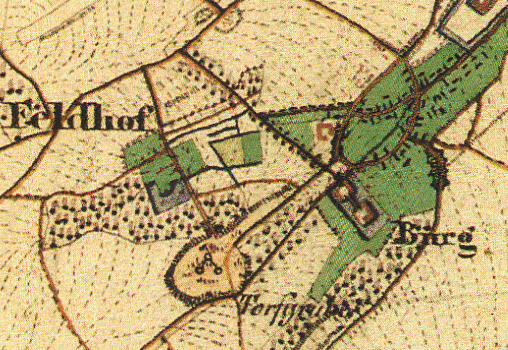 Ausschnitt aus der historischen Karte der preußischen Uraufnahme von 1836-1850. Zu erkennen ist der zum Schloß Bachem ("Burg") führende Pappelweg, im Süden ist eine Torfgrube verzeichnet und im Westen eine Gemarkung "Feldhof"