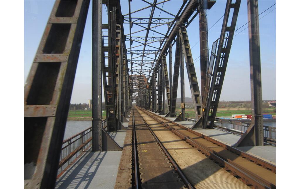 Bahnstrecke von Meerbeck nach Oberhausen (2016). Haus-Knipp-Brücke