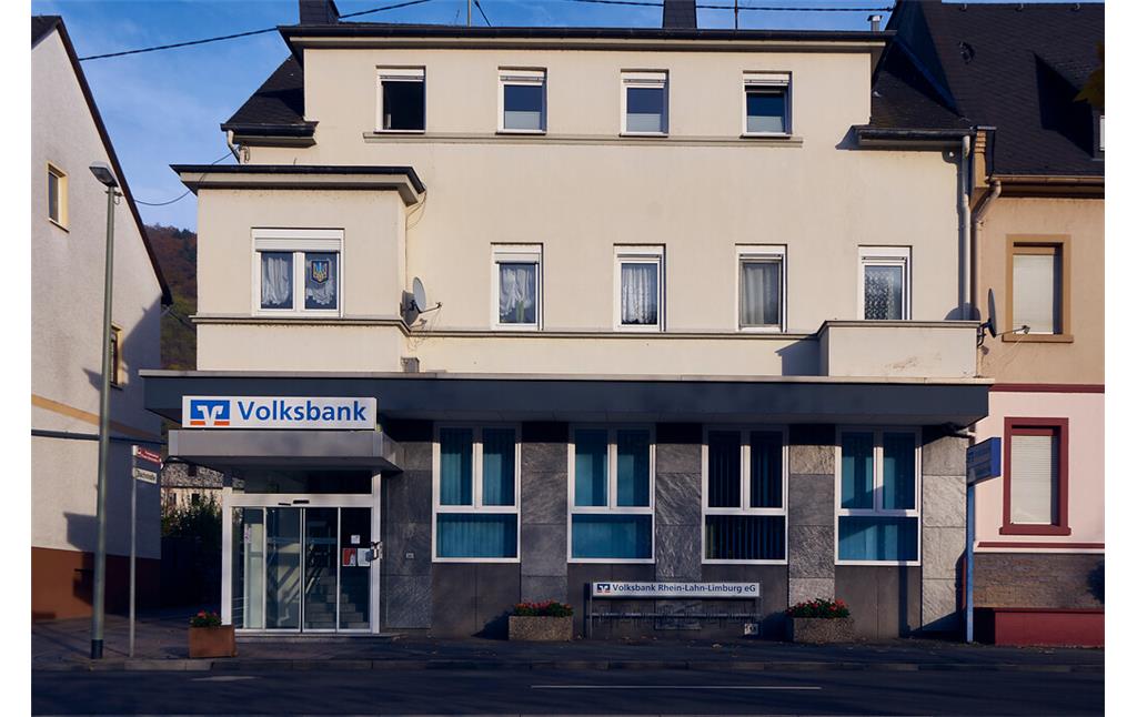 Wohn- und Geschäftshaus Rheinuferstraße 54 in Kamp-Bornhofen (2019)