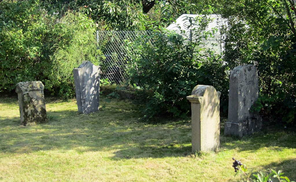 Jüdischer Friedhof am Kuhweg in Neuss-Grimlinghausen
