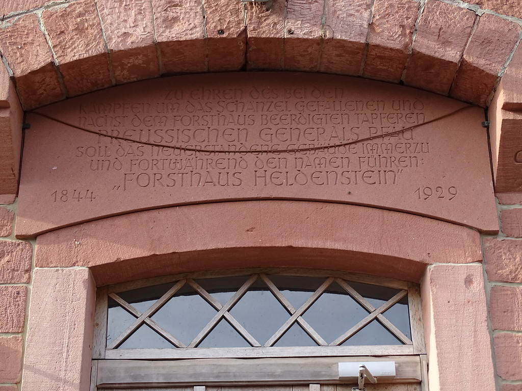 Ehemaliges Forsthaus Heldenstein im Pfälzerwald (2018)