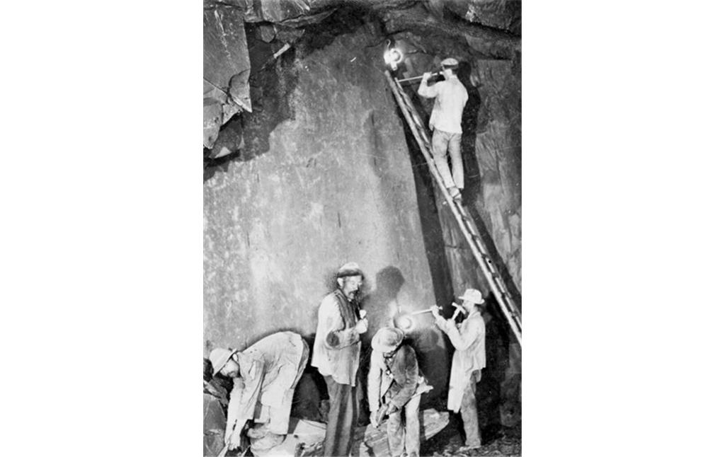 Dachschieferbergbau in Kaub (1920er Jahre)