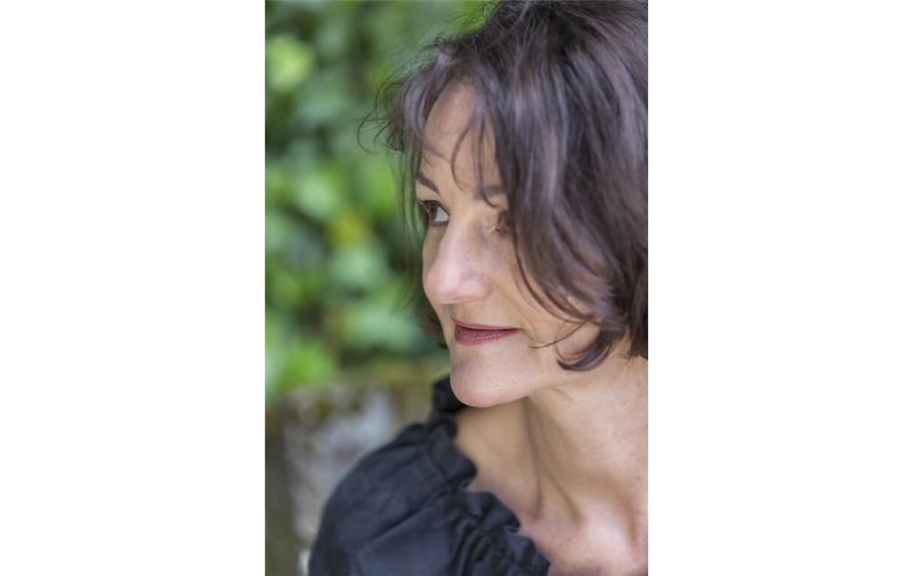 Interview vom 12.10.2019 mit der Schriftstellerin Ute Bales über die genutzten Quellen für den Roman "Kamillenblumen"