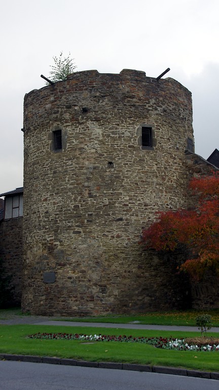 Der Kanonenturm der Stadtbefestigung von Ahrweiler (2015)