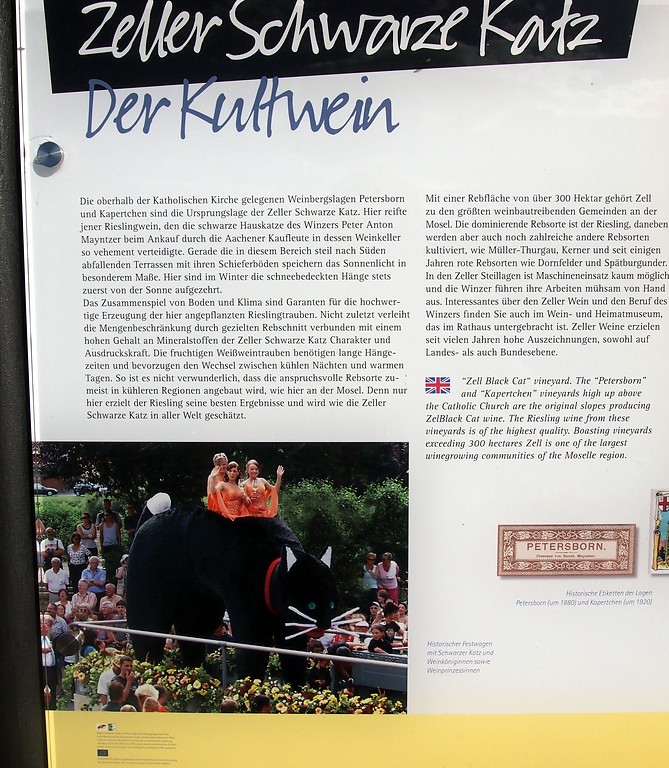 Informationstafel über den Kultwein aus der Weinlage "Zeller Schwarze Katz" (2015)