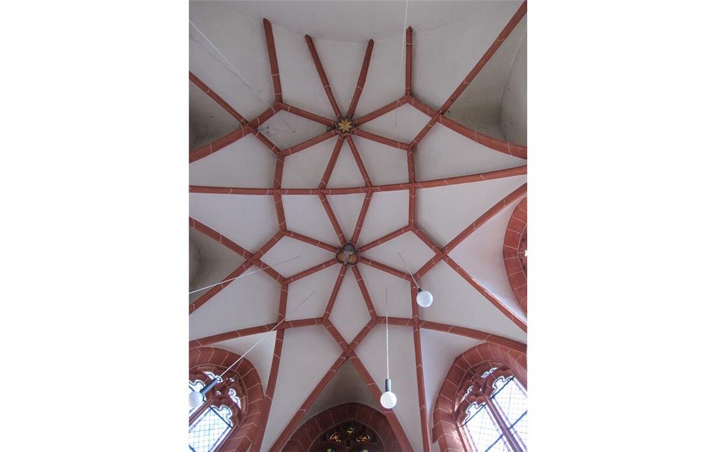 Netzgewölbe in der Katharinenkapelle in Treis (2022)