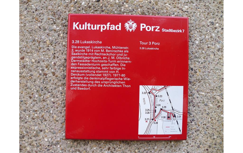 Informationsschild zur Lukaskirche in Köln-Porz (2013)
