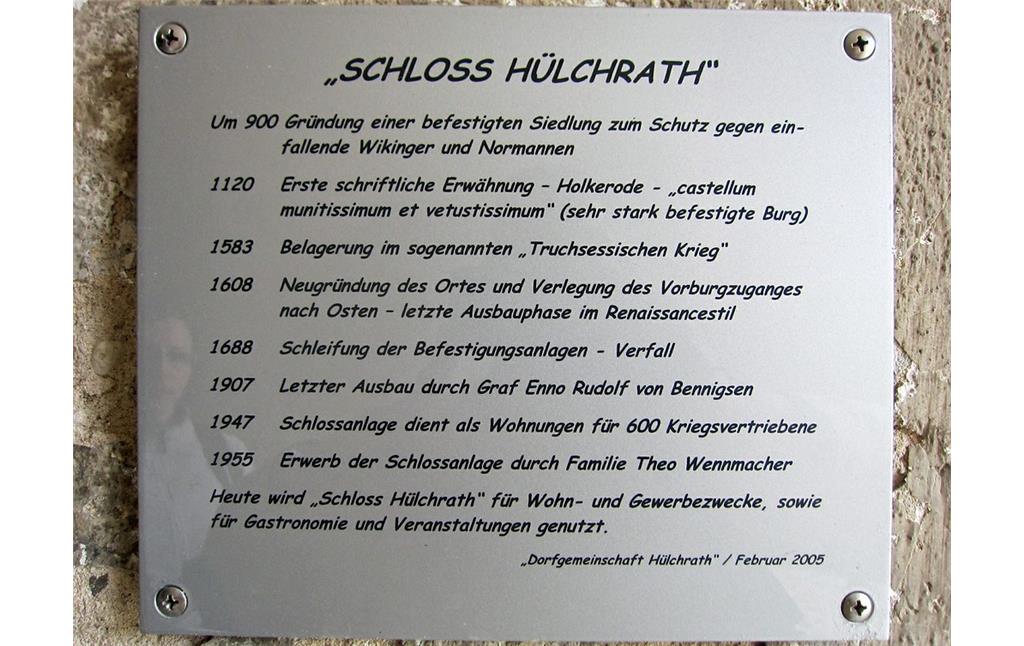 Eine Informationstafel am Schloss Hülchrath (2014)