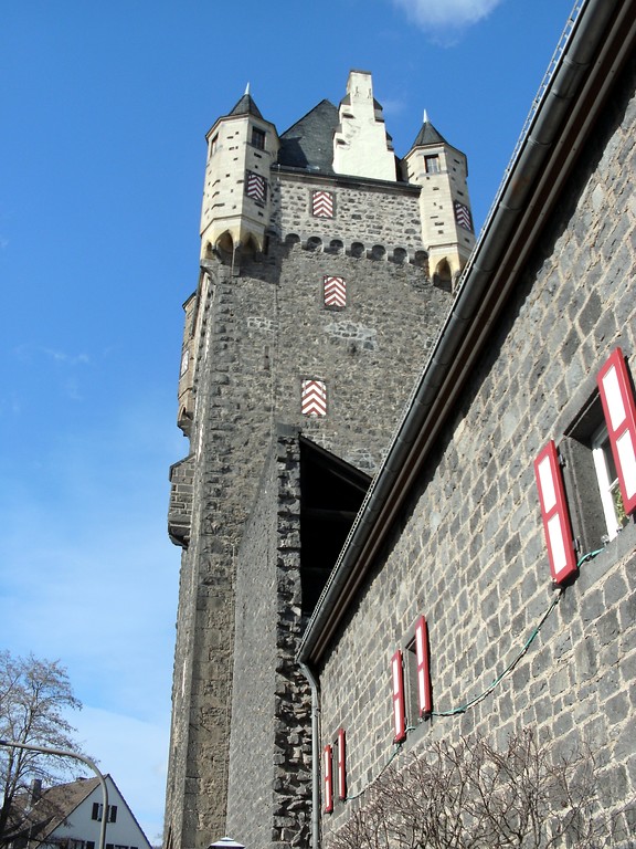 Das Mayener Obertor (Aufnahme 2013) gehört zu den erhaltenen Teilen der mittelalterlichen Stadtbefestigung.