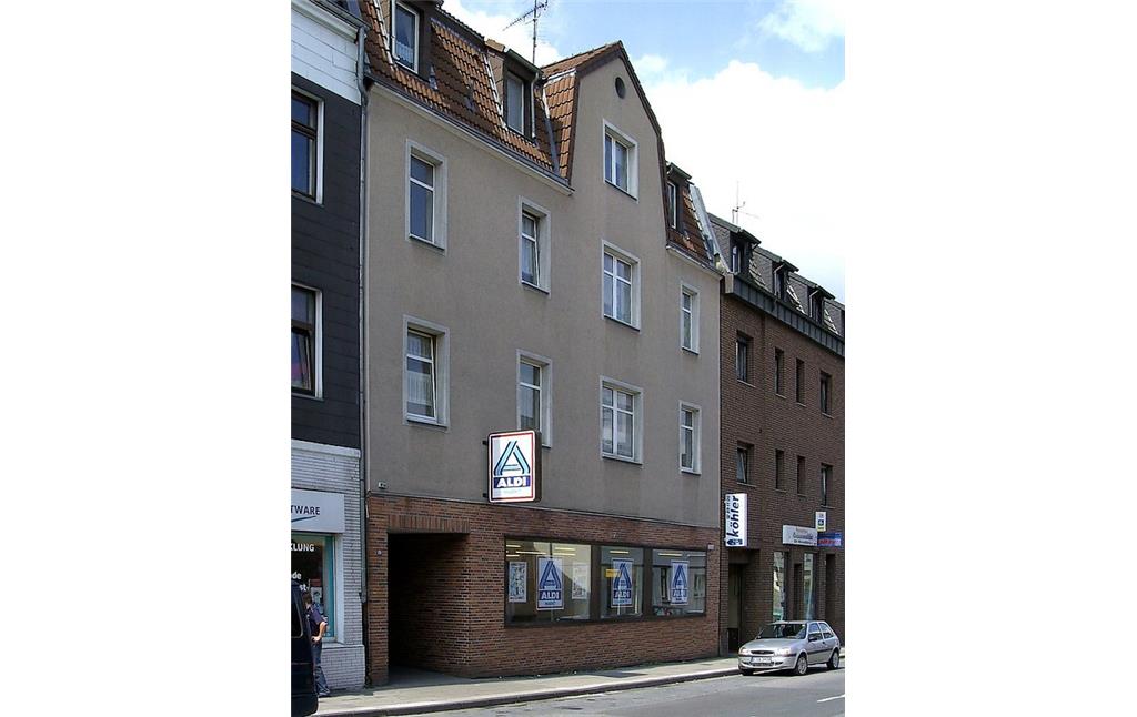 Die erste Filiale des Discounters ALDI in Essen-Schonnebeck, Huestraße 89 (2006)