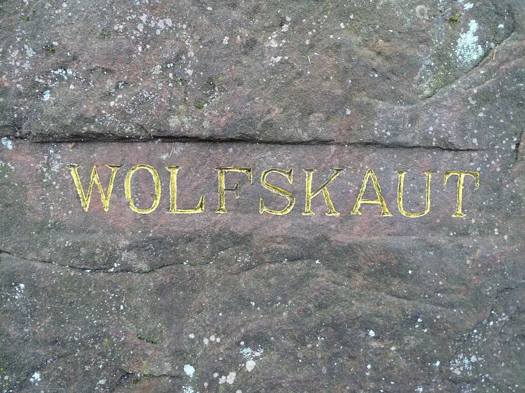 Ritterstein Nr. 147 "Wolfskaut" bei Kaiserslautern (2020)