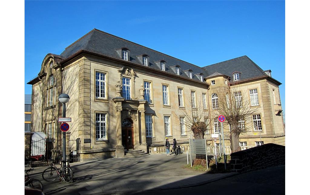 Ehemaliges Preußisches Oberbergamt Bonn, heute Historisches Seminar der Universität Bonn (2015)