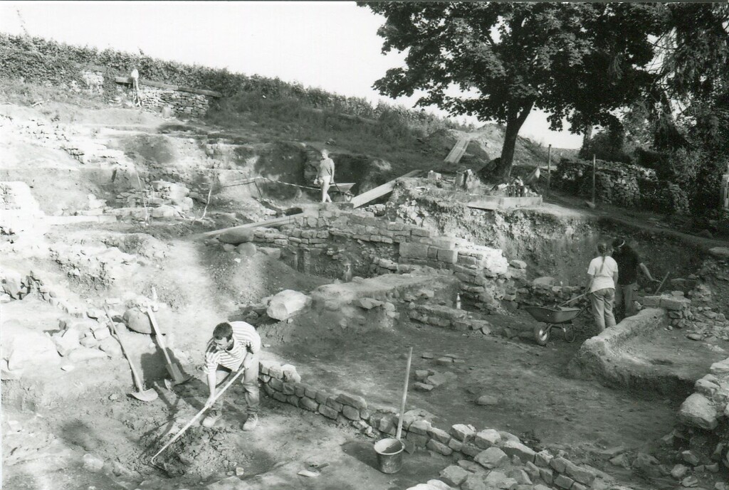 Ausgrabung der Klosterkirche St. Johann in Albersweiler (1993).