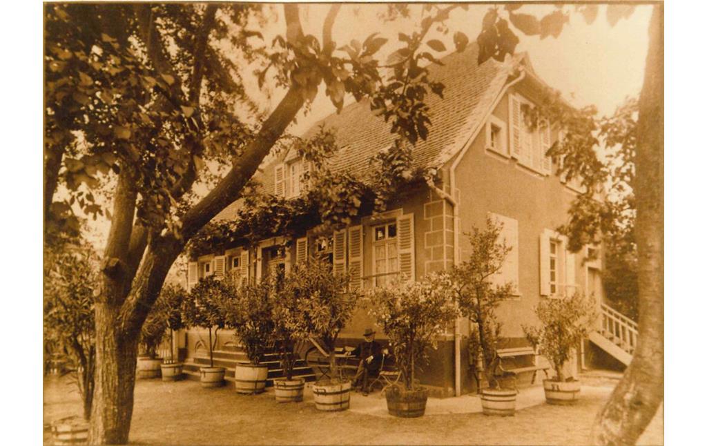 Sommerhaus Georg von Neumayers in Weisenheim am Berg
