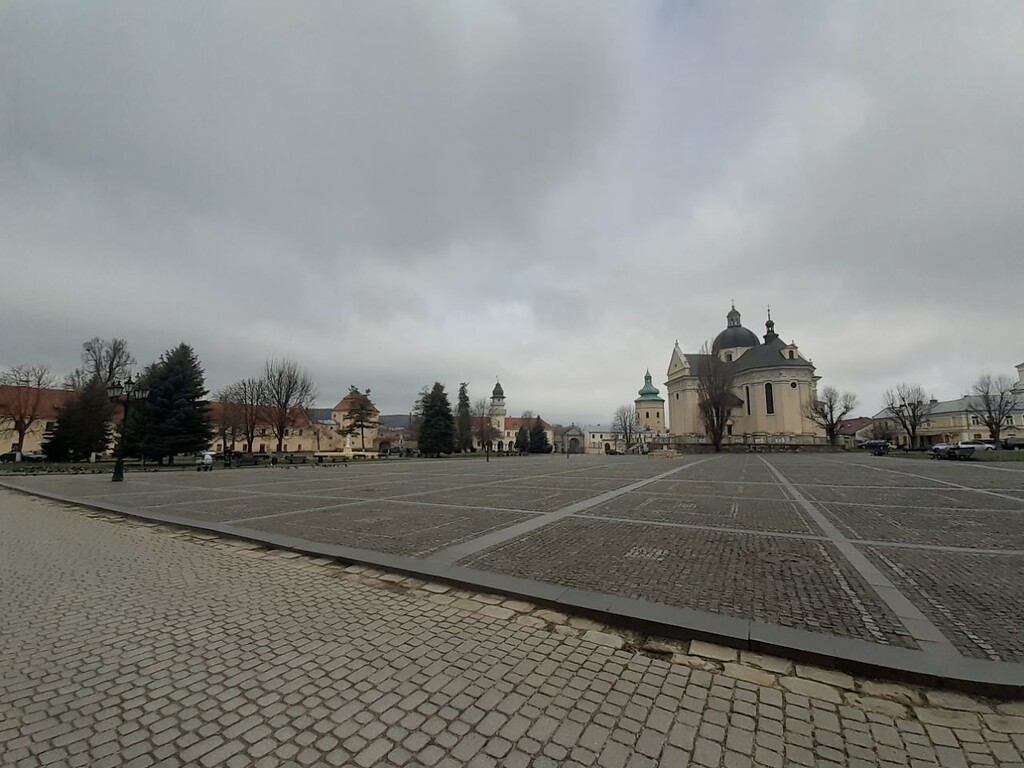 Vicheva Square in Zhovkva (2021)