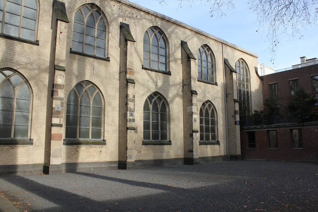 Innenhof der Jesuitenkirche Sankt Peter in Köln Altstadt-Süd (2021)