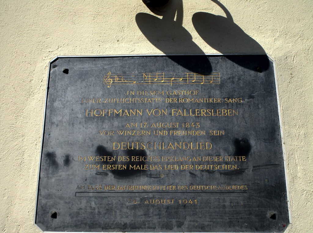 Gedenktafel am Hotel "Goldener Propfenzieher" in Oberwesel (2016)