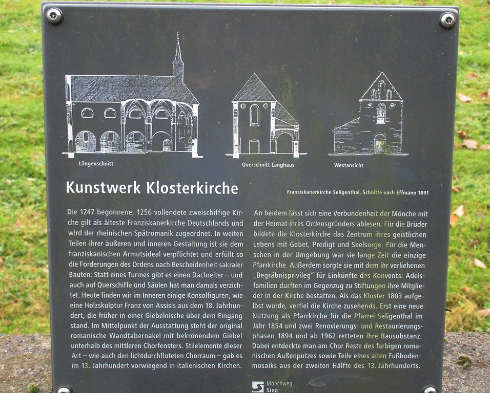 Informationstafel des "Mönchweg Sieg" zum "Kunstwerk Klosterkirche", der 1247-1256 erbauten Klosterkirche Seligenthal bei Siegburg (2016).