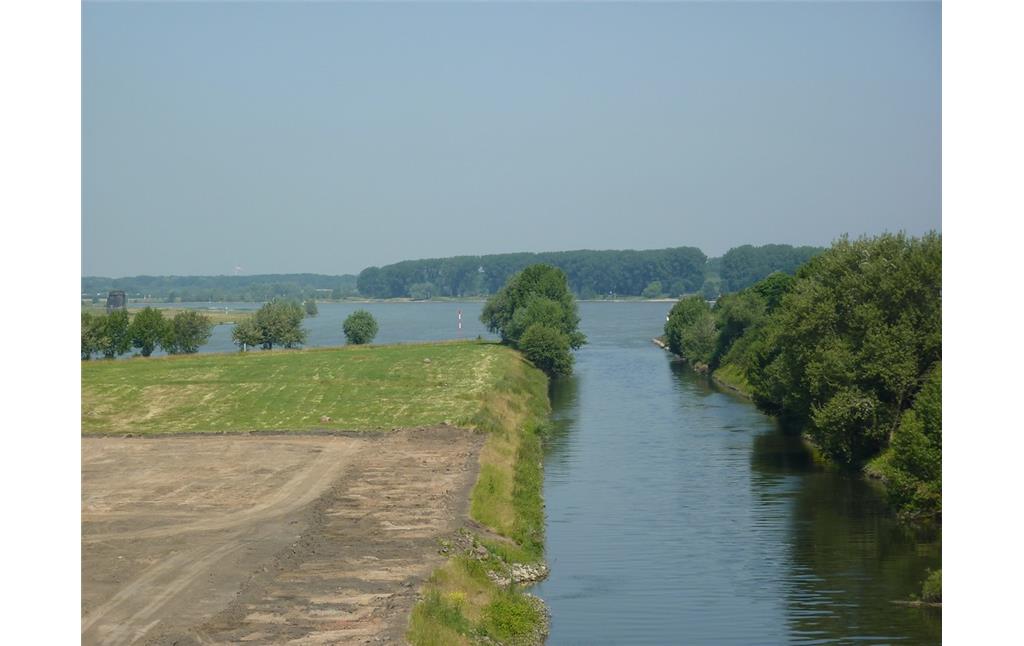 Die Mündung der Lippe in den Rhein bei Wesel (2010)