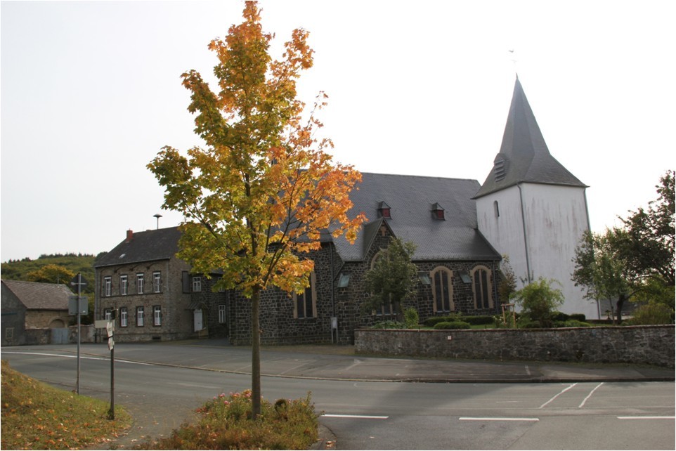 Pfarrkirche St. Luzia in Ueß (2019)