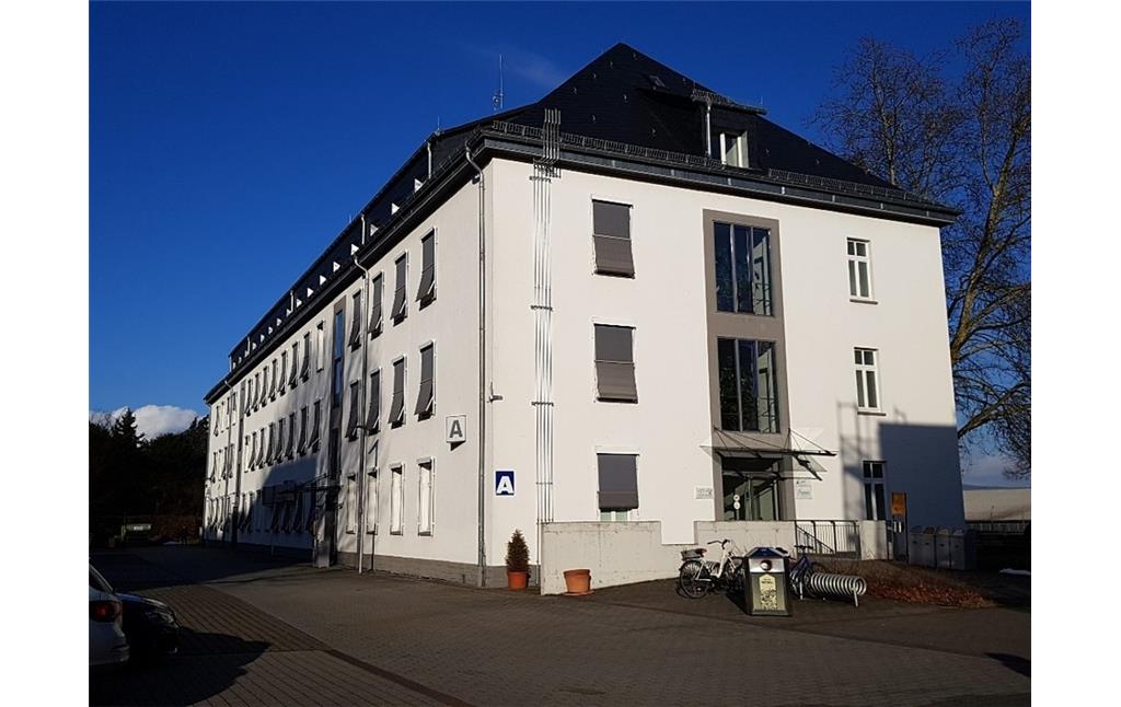 A-Gebäude des Campus Koblenz der Universität Koblenz-Landau (2017).