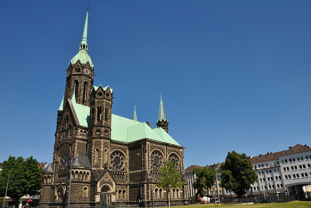 Die evangelische Hauptkirche Rheydt am Marktplatz in Mönchengladbach-Rheydt (2017).
