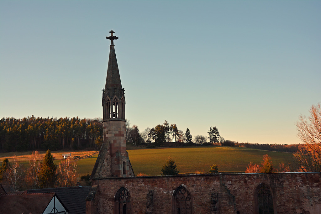 Spätgotisches Türmchen am Westwerk des Klosters in Rosenthal (2018).