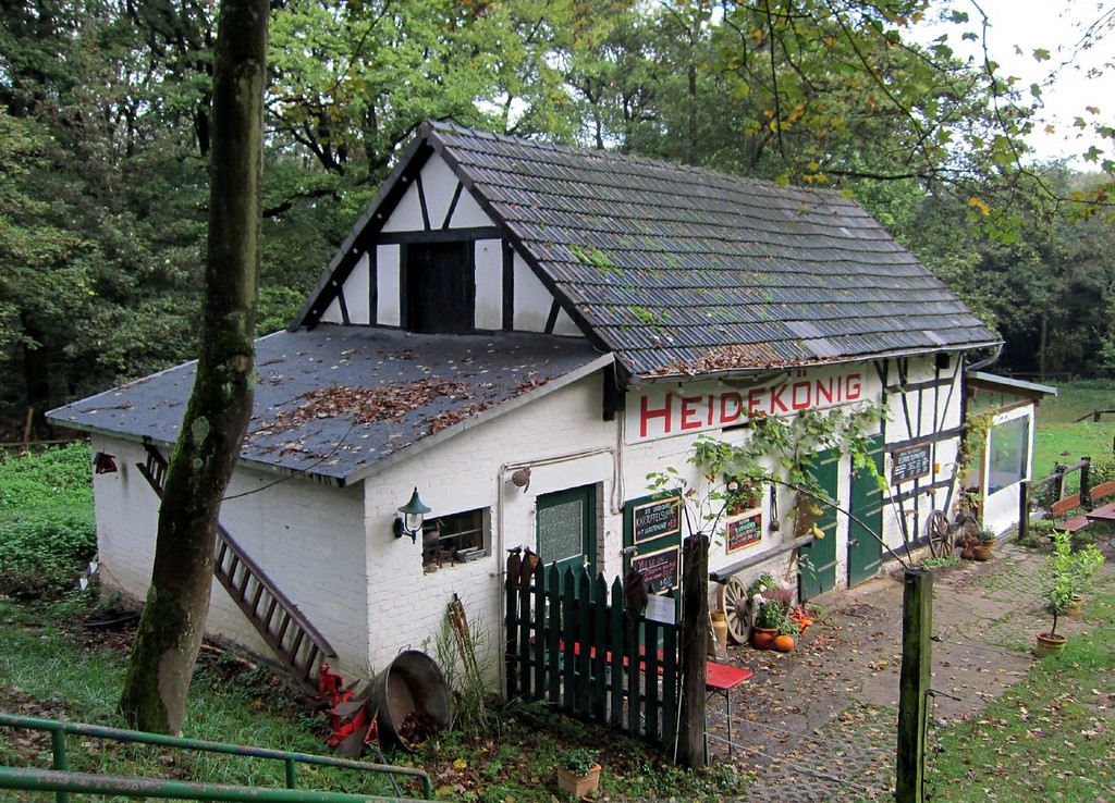 Die Waldgaststätte "Heidekönig" am Forsthaus Telegraf in der Wahner Heide (2011).
