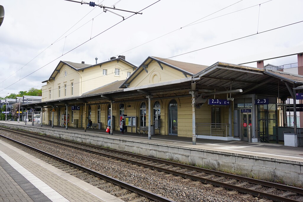 Bahnhof Herzogenrath (2021). Empfangsgebäude von Süden