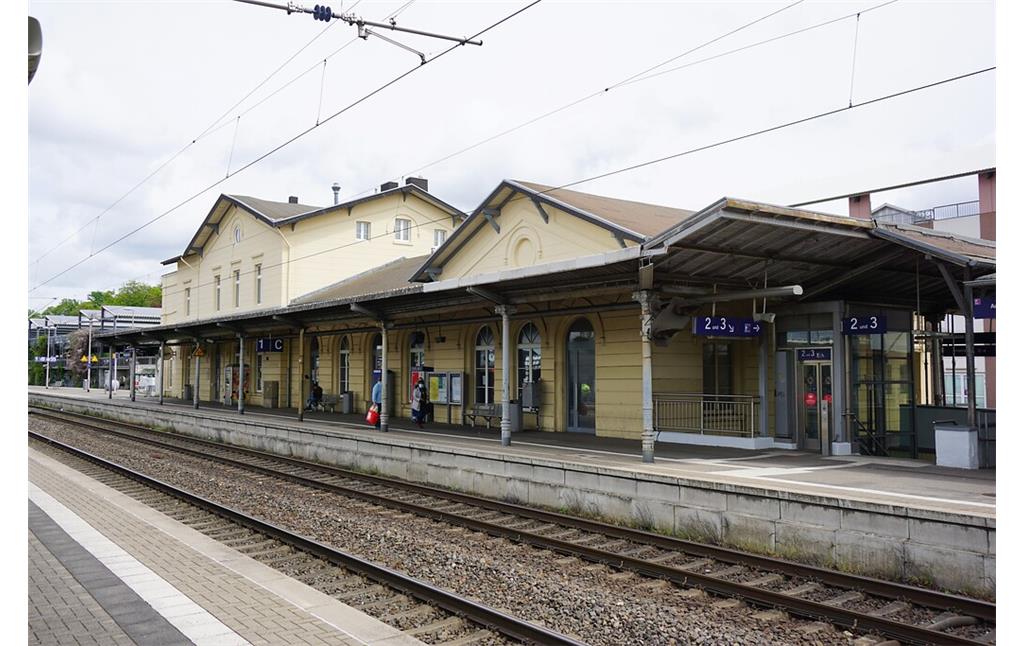 Bahnhof Herzogenrath (2021). Empfangsgebäude von Süden