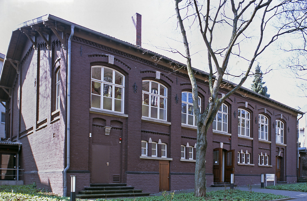 RWTH Philosophische Fakultät, ehemalige Turnhalle im Hinterhof